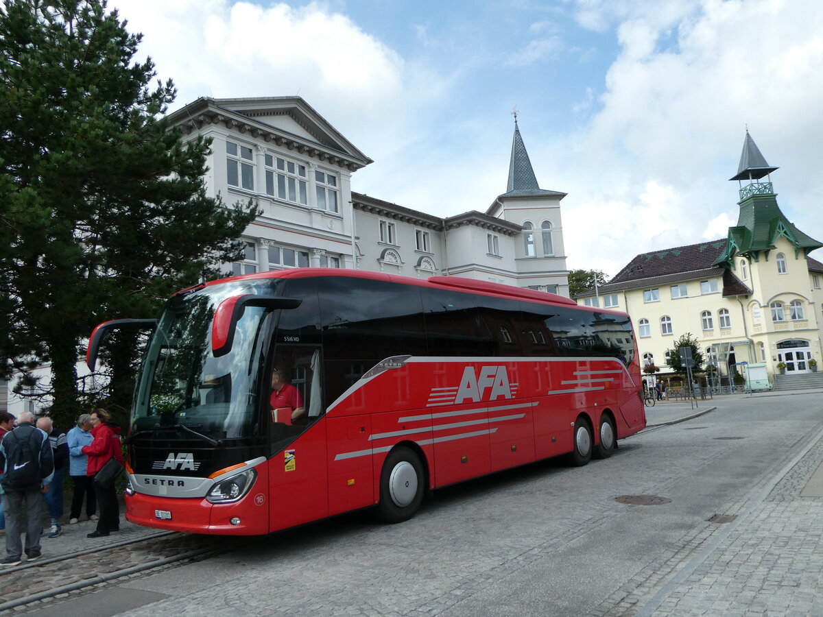 (254'441) - Aus der Schweiz: AFA Adelboden - Nr. 16/BE 21'181 - Setra am 31. August 2023 in Zinnowitz, Dnenstrasse