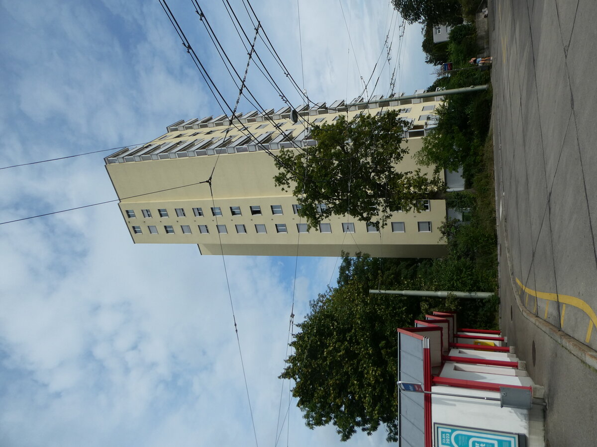 (255'161) - Hochhaus am 13. September 2023 in Winterthur, Wlflingen