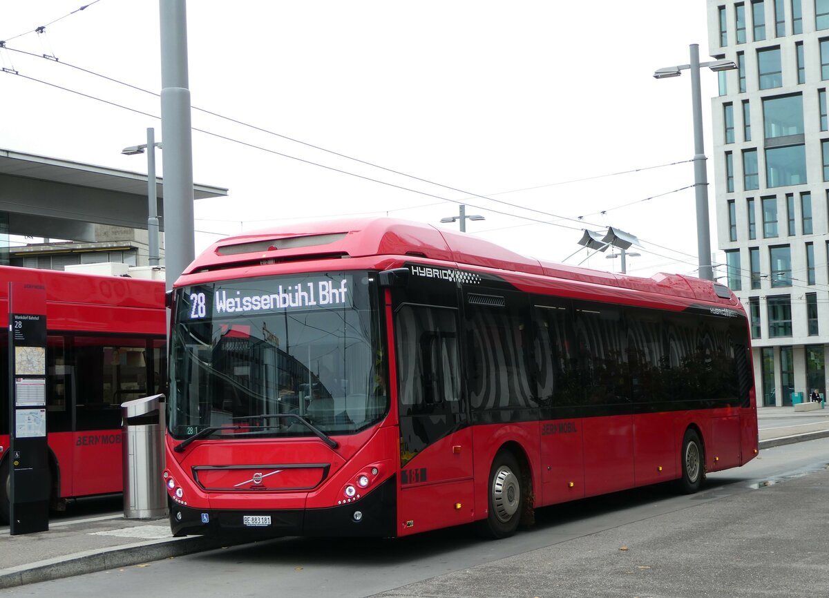 (256'426) - Bernmobil, Bern - Nr. 181/BE 883'181 - Volvo am 26. Oktober 2023 beim Bahnhof Bern Wankdorf