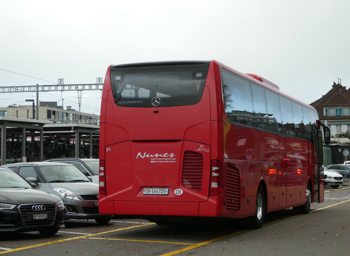 (256'731) - Nunes, Zrich - Nr. 21/ZH 144'725 - Mercedes am 5. November 2023 in Thun, CarTerminal