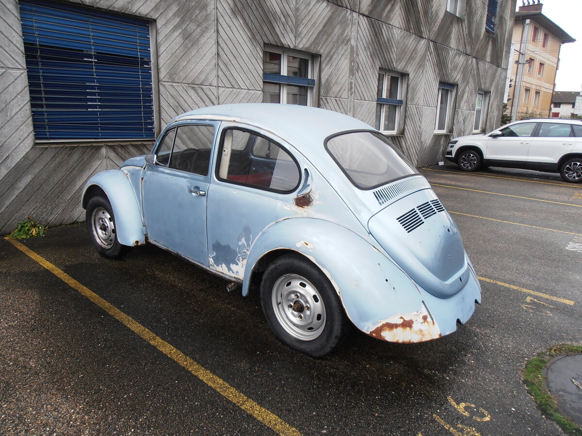 (257'565) - VW-Kfer am 11. Dezember 2023 in Marin