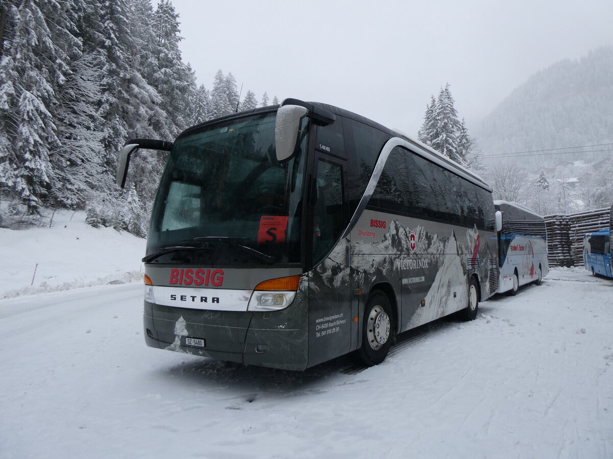 (258'424) - Bissig, Schwyz - SZ 5480 - Setra am 6. Januar 2024 in Adelboden, ASB