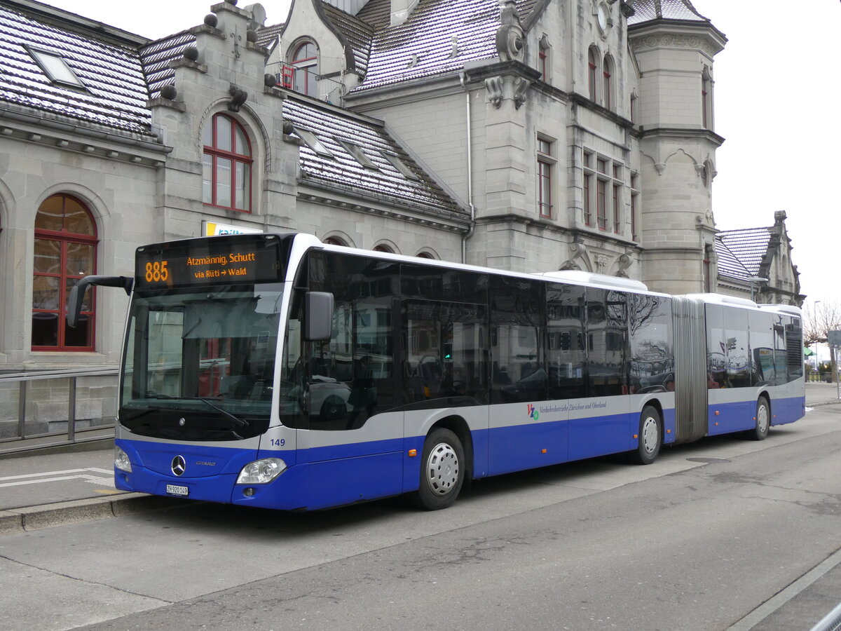 (258'673) - VZO Grningen - Nr. 149/ZH 920'149 - Mercedes am 13. Januar 2024 beim Bahnhof Rapperswil