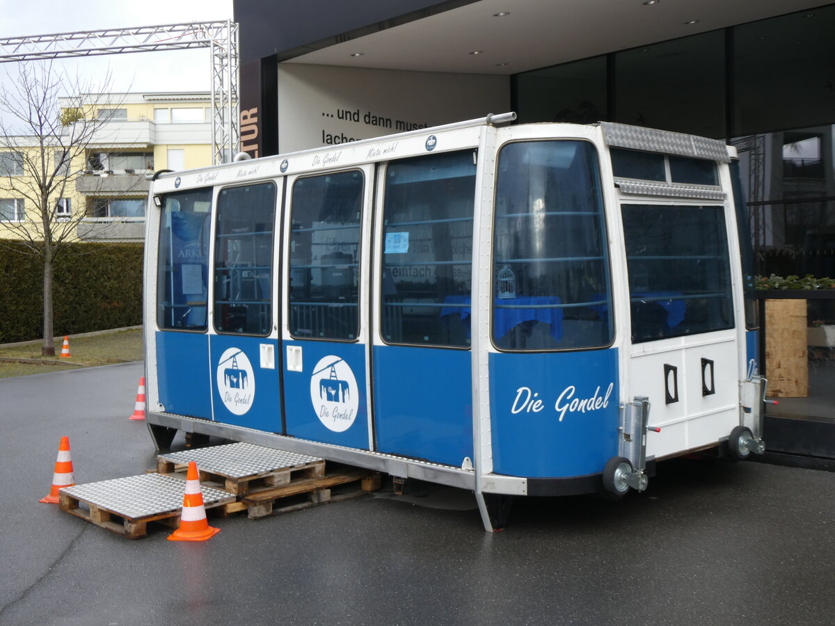 (258'748) - Die Gondel (ex Mnnlichen Gondelbahn) am 15. Januar 2024 in Thun, KK Thun