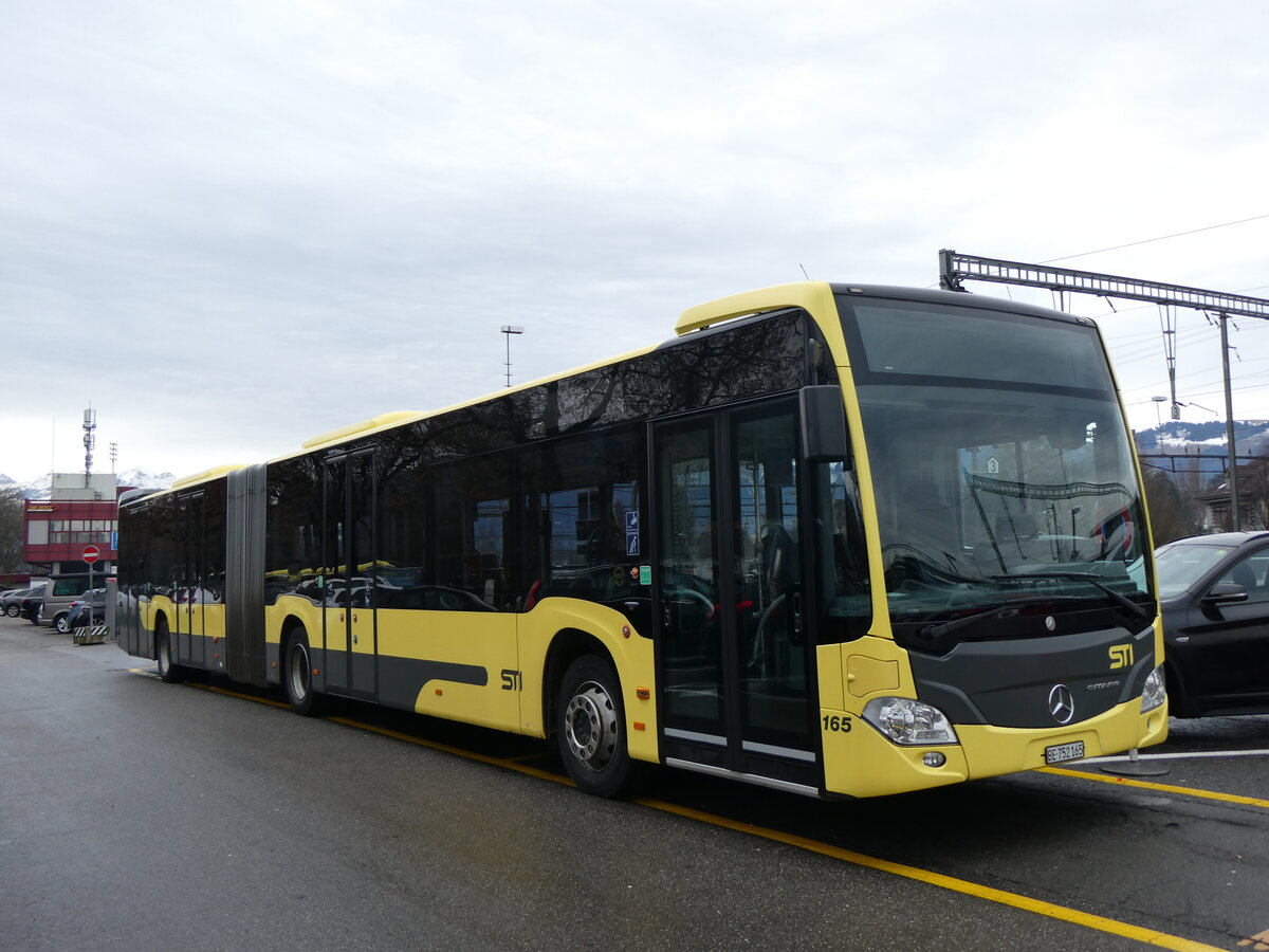 (259'040) - STI Thun - Nr. 165/BE 752'165 - Mercedes am 2. Februar 2024 in Thun, CarTerminal