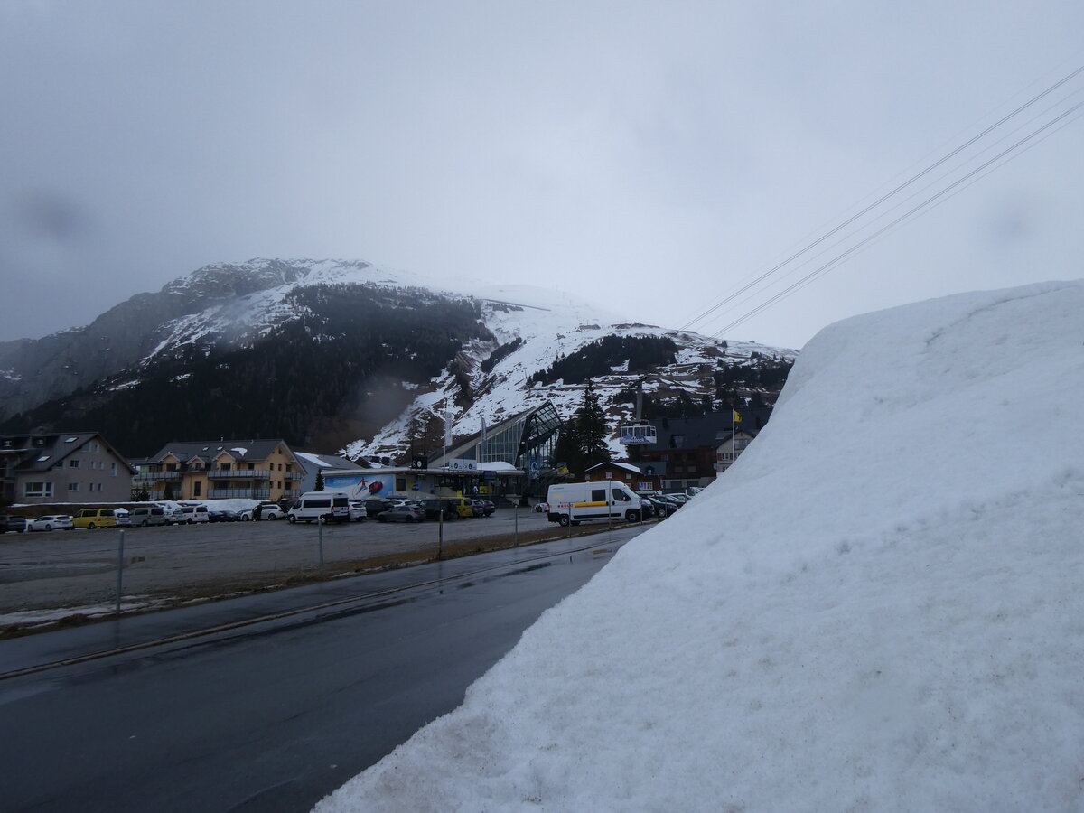 (259'249) - Gemstockbahn am 11. Februar 2024 in Andermatt