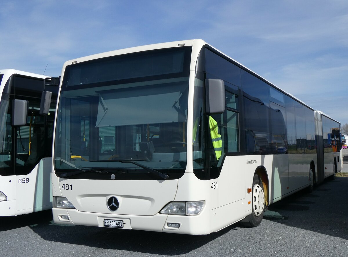 (259'879) - Intertours, Domdidier - Nr. 481/FR 300'481 - Mercedes (ex Nr. 211; ex STI Thun Nr. 135) am 2. Mrz 2024 in Domdidier, Garage