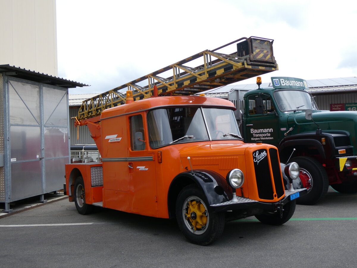 (261'996) - Kummler+Matter, Dllikon - ZH 2637 - Saurer am 4. Mai 2024 in Attikon, Wegmller