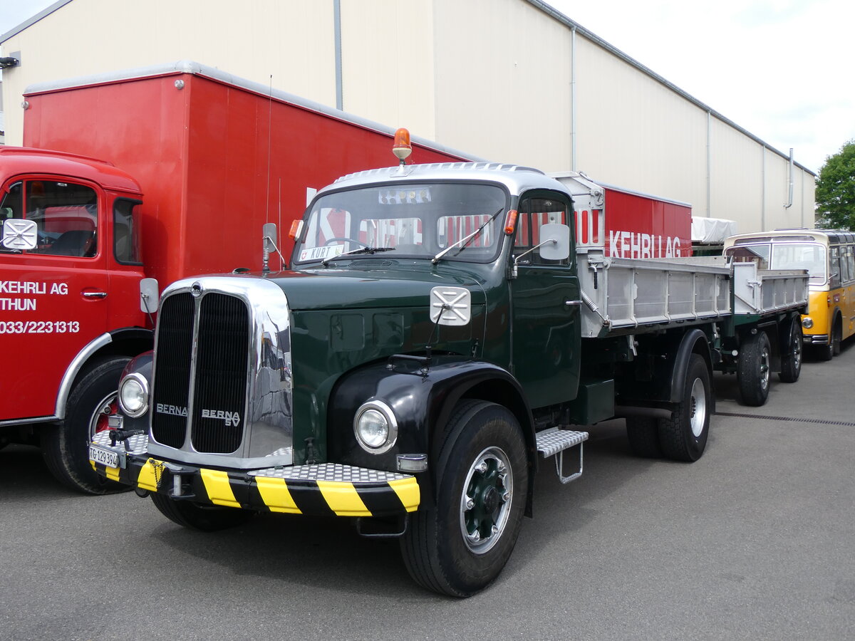 (262'001) - Berna - TG 129'394 - am 4. Mai 2024 in Attikon, Wegmller
