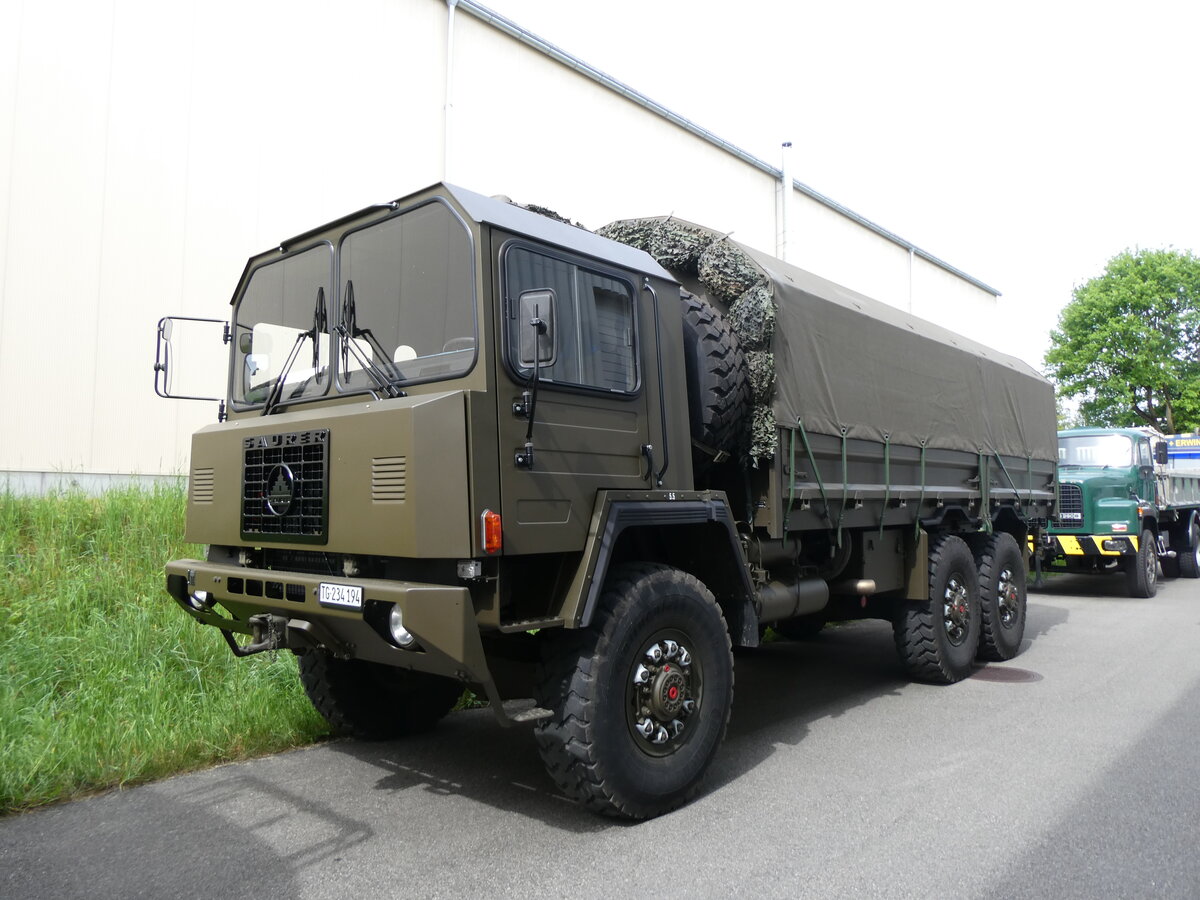 (262'014) - Saurer - TG 234'194 - am 4. Mai 2024 in Attikon, Wegmller