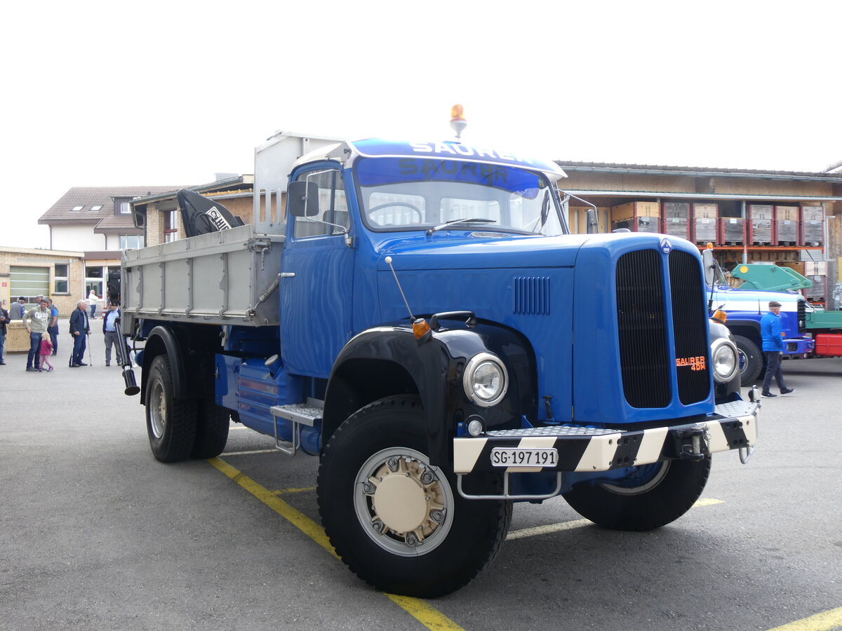 (262'062) - Saurer - SG 197'191 - am 4. Mai 2024 in Attikon, Wegmller