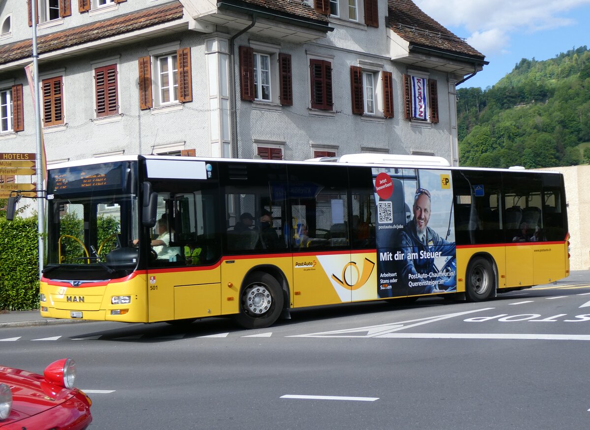 (262'505) - PostAuto Zentralschweiz - Nr. 501/OW 10'001/PID 10'265 - MAN (ex Nr. 9; ex Dillier, Sarnen Nr. 9) am 18. Mai 2024 in Sarnen, Brnigstrasse