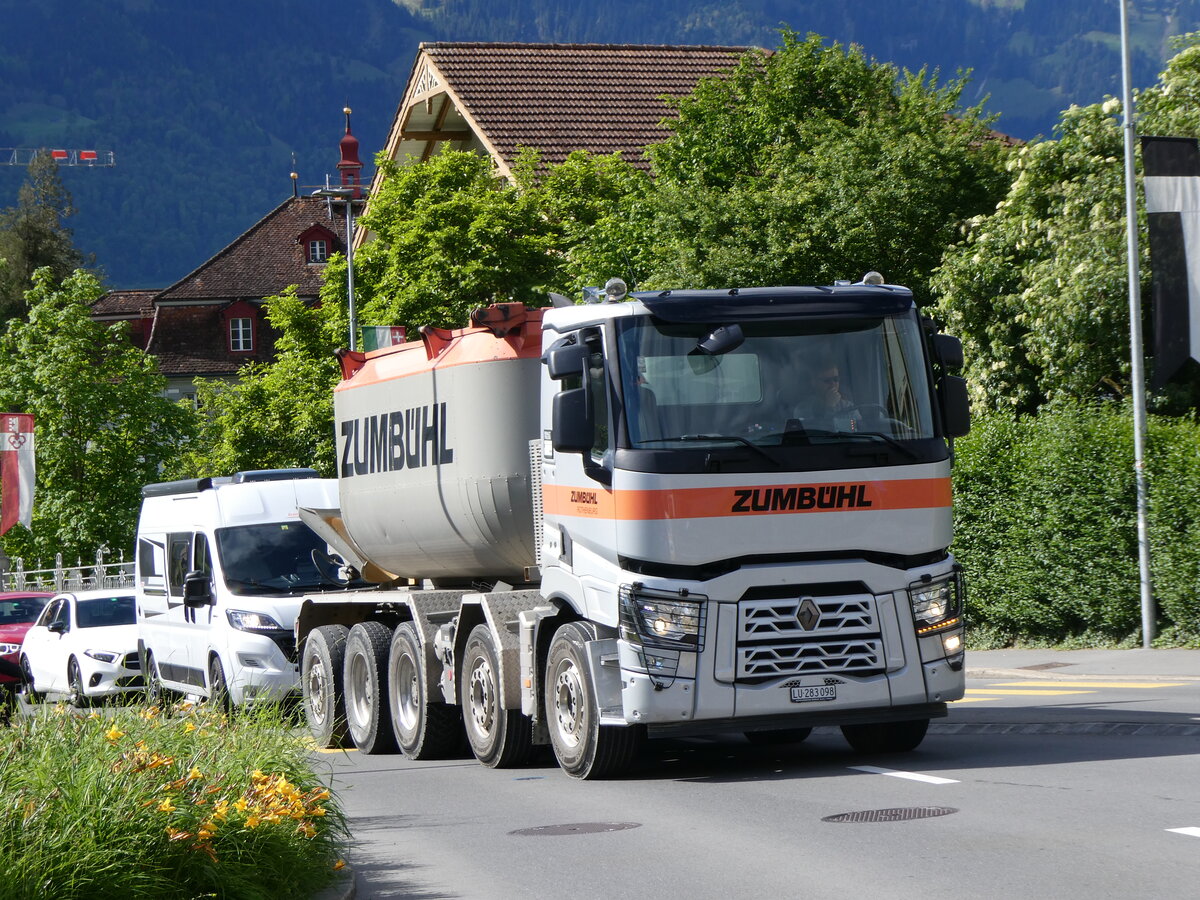 (262'570) - Zumbhl, Rothenburg - Nr. 151/LU 283'098 - Renault am 18. Mai 2024 in Sarnen, OiO