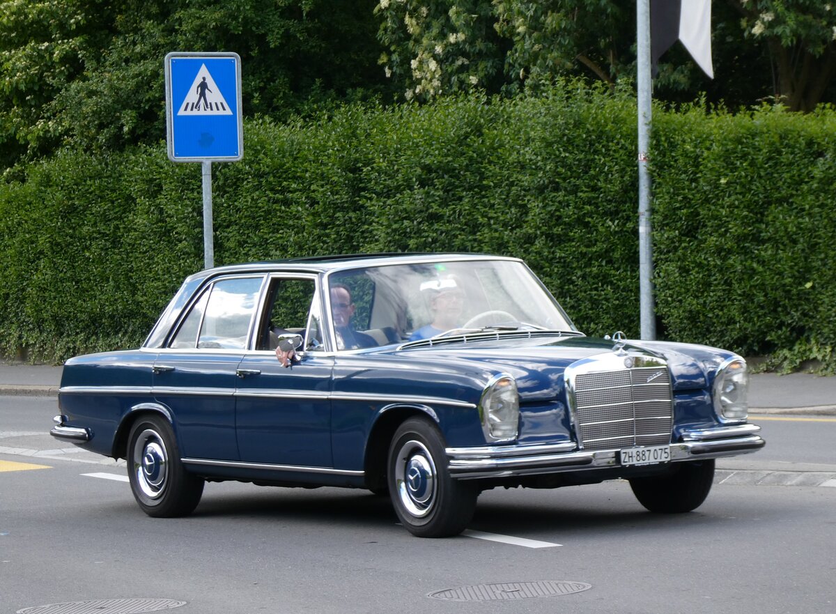 (262'636) - Mercedes - ZH 887'075 - am 18. Mai 2024 in Sarnen, OiO