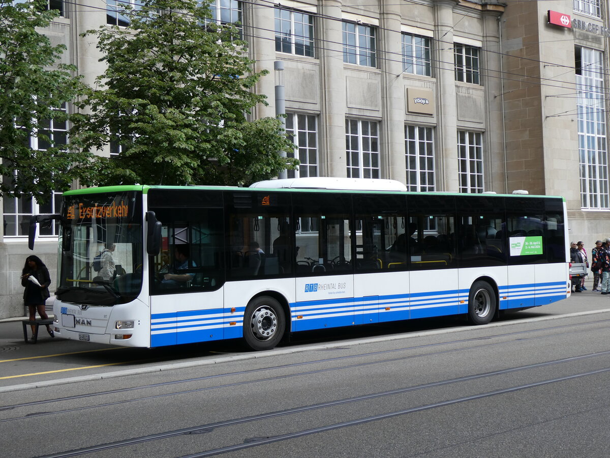 (262'790) - RTB Altsttten - Nr. 917/SG 482'213 - MAN (ex StadtBUS, Frauenfeld Nr. 917; ex RTB Altsttten Nr. 917; ex PostBus/A BD 15'355) am 24. Mai 2024 beim Bahnhof St. Gallen