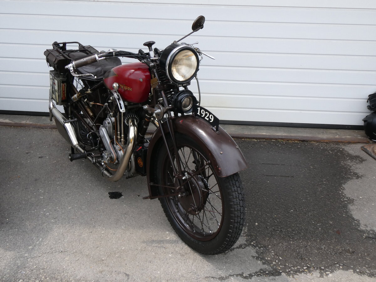 (263'615) - Condor - GR 2986 - am 9. Juni 2024 in Faido, Garage Barenco