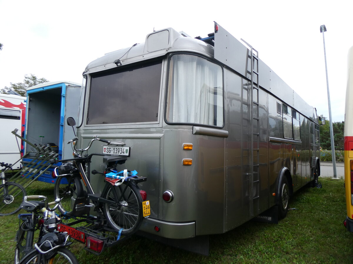 (265'871) - Schneider, Schmerikon - SG 13'934 - FBW/Tscher Hochlenker (ex Basler, Hofstetten; ex VBZ Zrich Nr. 244) am 17. August 2024 in Neuhausen, Langriet