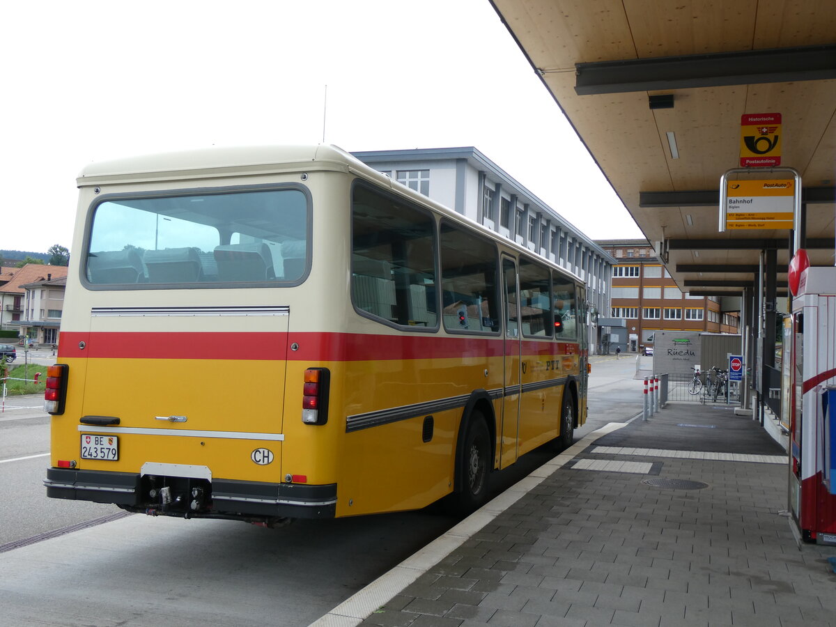 (265'925) - Krummenacher, Zillis - Nr. 74/BE 243'579 - Saurer/R&J (ex AVG Meiringen Nr. 74/PID 10'683; ex PostAuto Berner Oberland; ex P 24'357) am 18. August 2024 beim Bahnhof Biglen