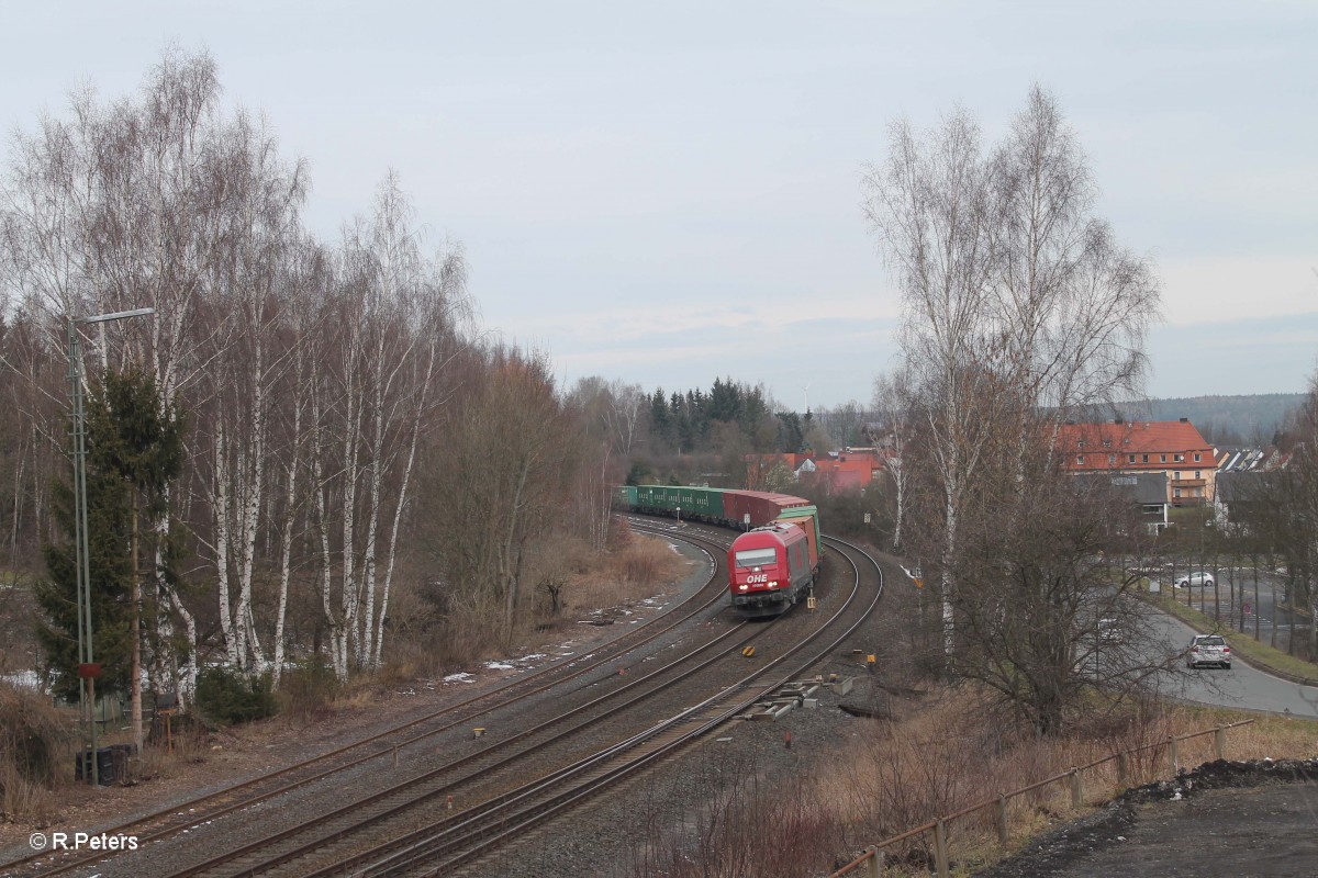 270082 fährt mit dem Containerzug Hof - Wiesau in Marktredwitz ein. 05.03.16