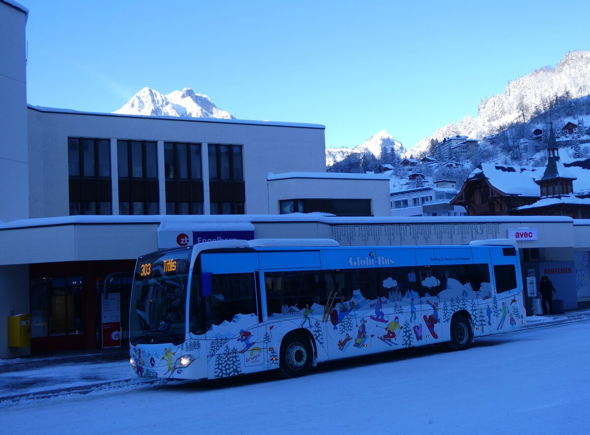 (270'212) - EAB Engelberg - Nr. 5/OW 10'241 - Mercedes (ex VZO Grningen; ex Vorfhrfahrzeug) am 25. Dezember 2024 beim Bahnhof Engelberg