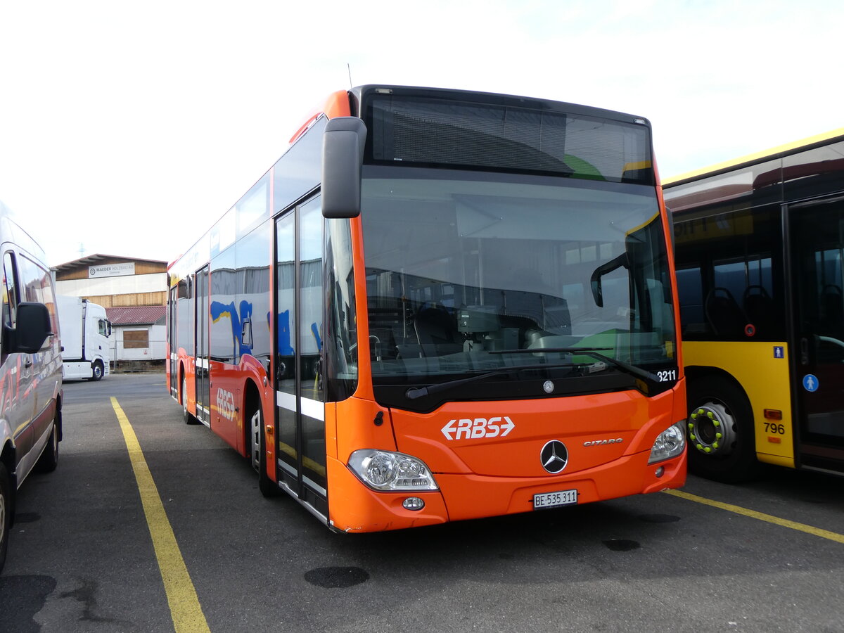 (272'708) - RBS Worblaufen - Nr. 3211/BE 535'311 - Mercedes (ex Nr. 11) am 9. Mrz 2025 in Kerzers, Interbus
