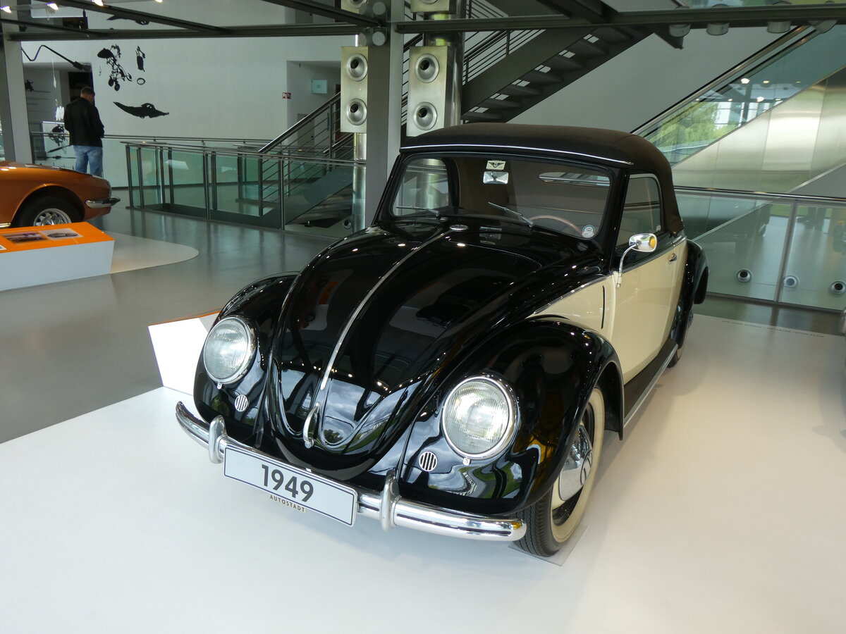 (274'950) - VW-Kfer - Jahrgang 1949 - am 7. Mai 2025 in Wolfsburg, Autostadt