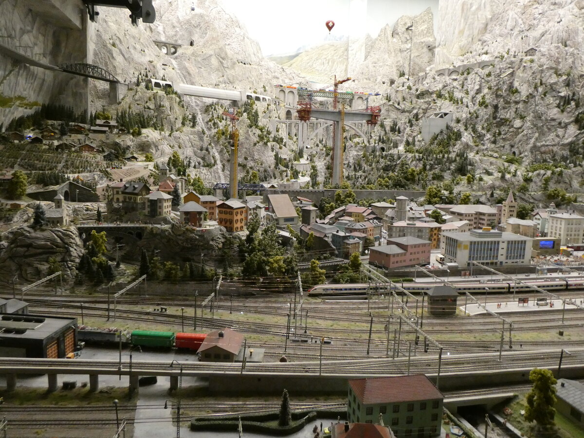 (275'222) - Im Miniatur-Wunderland am 8. Mai 2025 in Hamburg