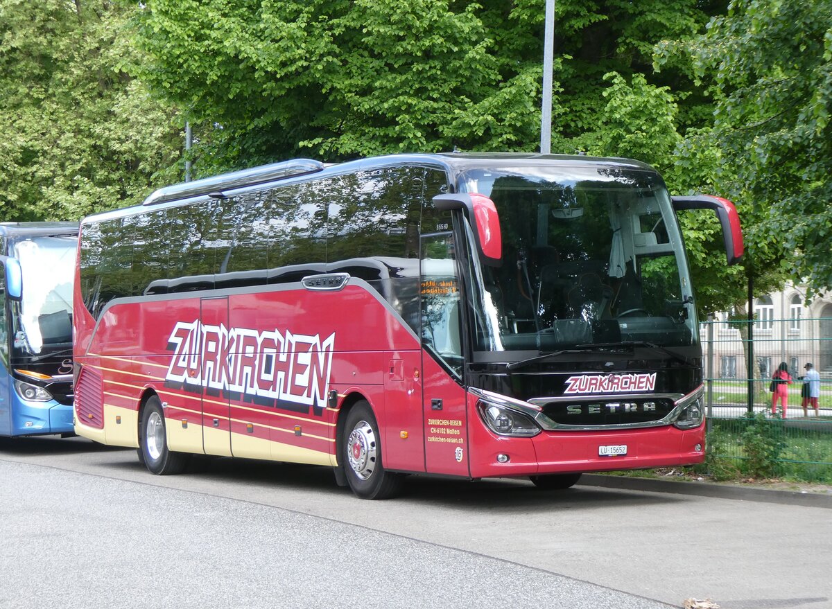 (275'378) - Aus der Schweiz: Zurkirchen, Malters - Nr. 16/LU 15'652 - Setra am 10. Mai 2025 beim Hauptbahnhof Hamburg