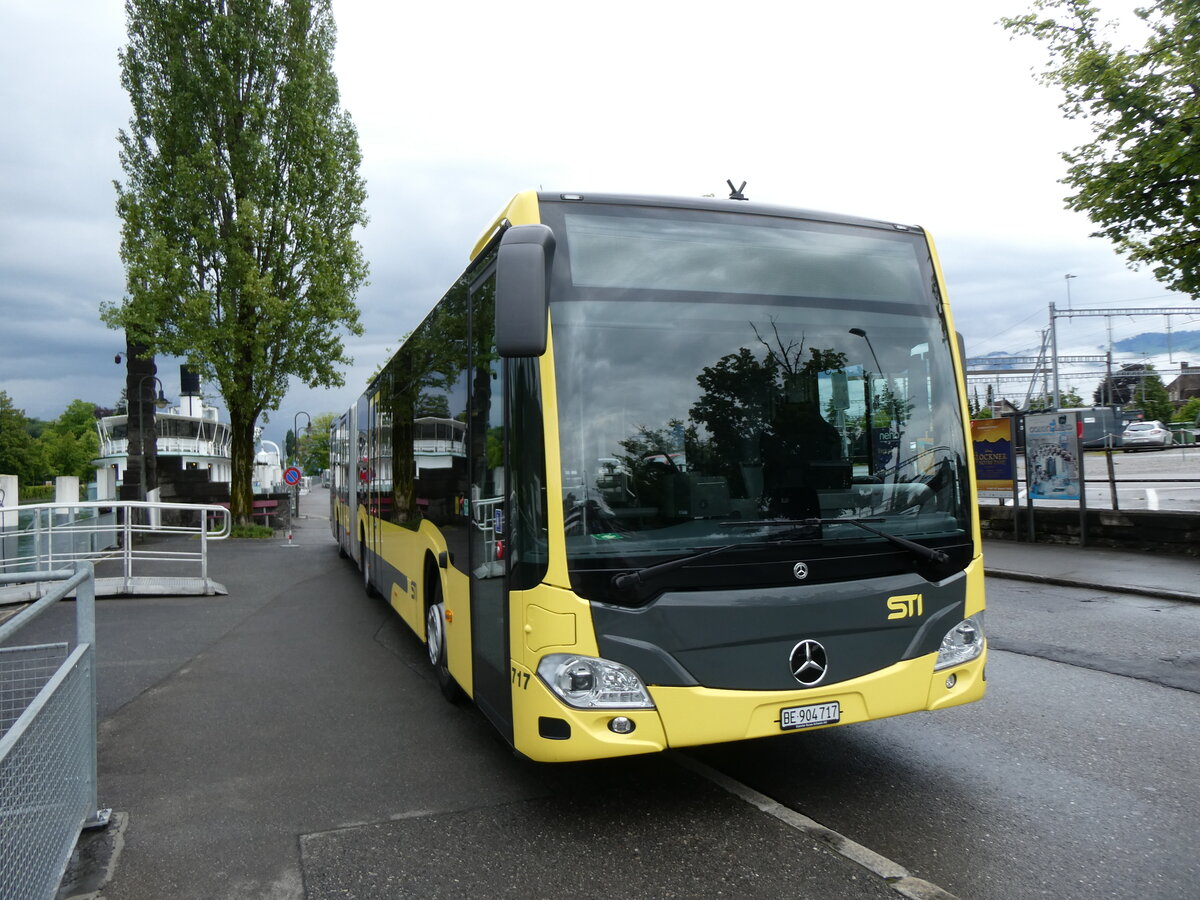 (275'719) - STI Thun - Nr. 717/BE 904'717 - Mercedes am 21. Mai 2025 bei der Schifflndte Thun 