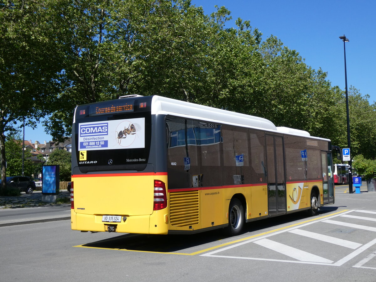 (275'967) - CarPostal Ouest - VD 335'324/PID 4642 - Mercedes am 30. Mai 2025 beim Bahnhof Yverdon