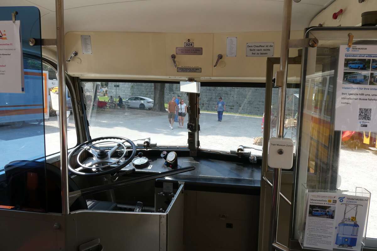 (279'018) - VBZ Zrich (TMZ) - Nr. 324/ZH 66324 - FBW/Tscher (ex Privat; ex VBZ Zrich Nr. 324) am 16. August 2025 in Solothurn, Baseltor (Innenaufnahme)