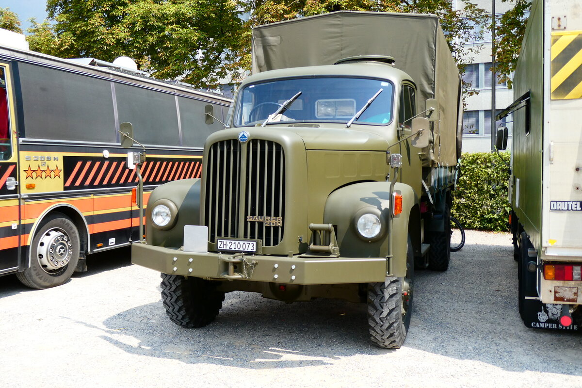 (279'053) - Beyeler, Elgg - ZH 210'073 - Saurer am 16. August 2025 in Solothurn, Baseltor