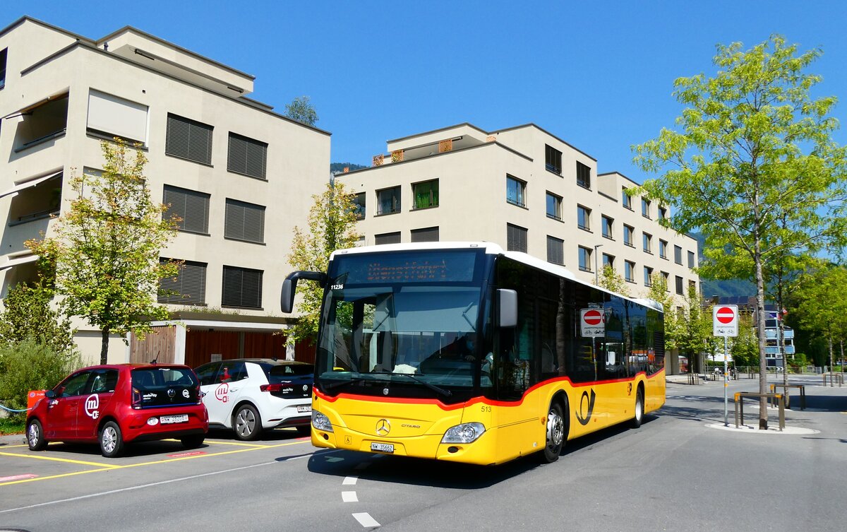 (279'219) - PostAuto Zentralschweiz - Nr. 513/NW 35'662/PID 11'236 - Mercedes (ex Hfliger, Sursee Nr. 32) am 19. August 2025 beim Bahnhof Stans 