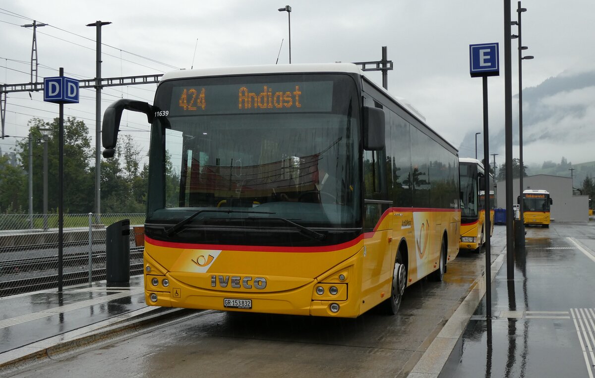 (280'108) - PostAuto Graubnden - GR 153'832/PID 11'639 - Iveco (ex Nr. 7; ex Fontana, Ilanz Nr. 7) am 9. September 2025 beim Bahnhof Ilanz
