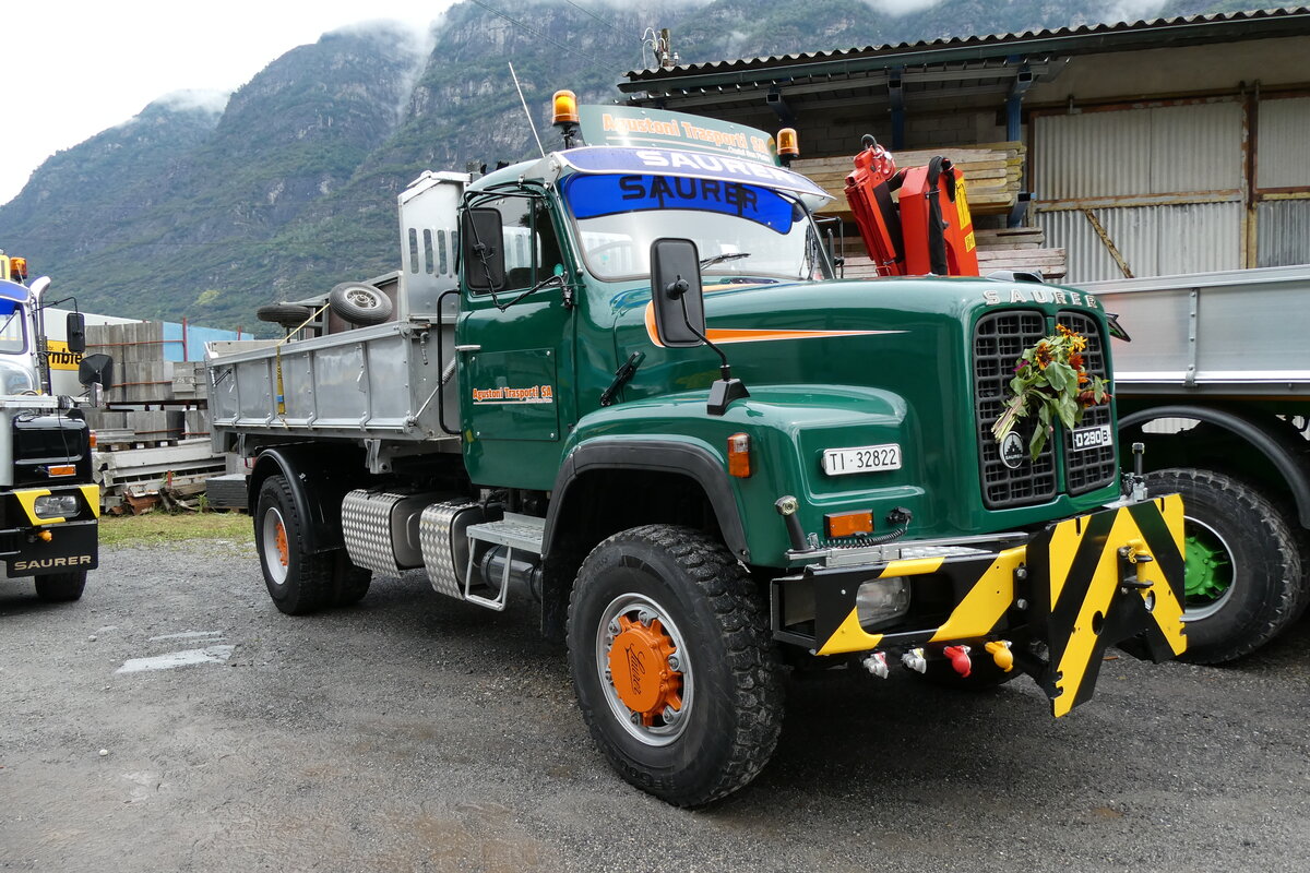 (280'379) - Agustoni, Castel San Pietro - TI 32'822 - Saurer am 13. September 2025 in Iragna, Riviera