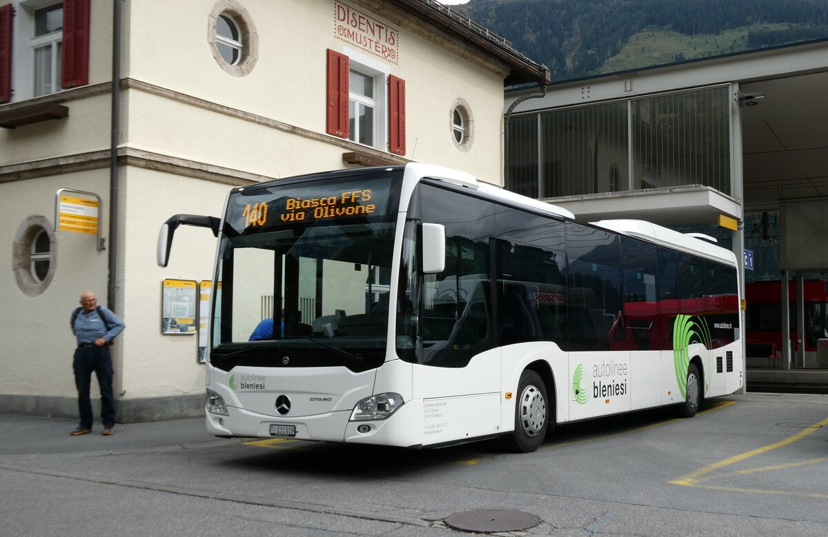 (280'409) - ABl Biasca - Nr. 19/TI 231'019/PID 12'014 - Mercedes am 13. September 2025 beim Bahnhof Disentis (280'409) - ABl Biasca - Nr. 19/TI 231'019/PID 12'014 - Mercedes am 13. September 2025 beim Bahnhof Disentis