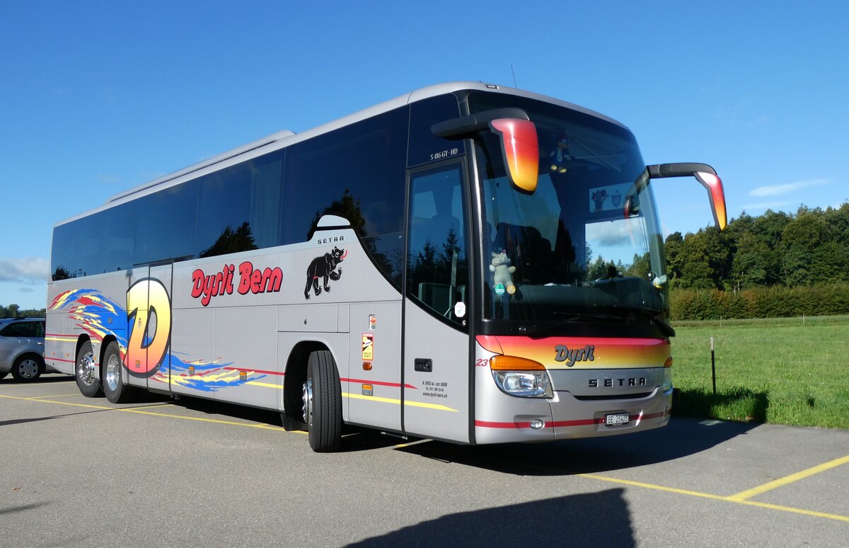 (280'421) - Dysli, Bern - Nr. 23/BE 28'435 - Setra am 15. September 2025 in Brunegg, Gasthof zu den 3 Sternen (280'421) - Dysli, Bern - Nr. 23/BE 28'435 - Setra am 15. September 2025 in Brunegg, Gasthof zu den 3 Sternen