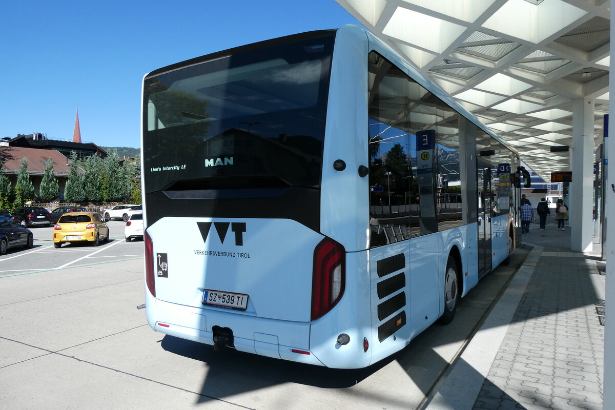 (280'523) - Breuss, Rankweil - Nr. 539/SZ 539 TI - MAN am 18. September 2025 beim Bahnhof Seefeld (280'523) - Breuss, Rankweil - Nr. 539/SZ 539 TI - MAN am 18. September 2025 beim Bahnhof Seefeld