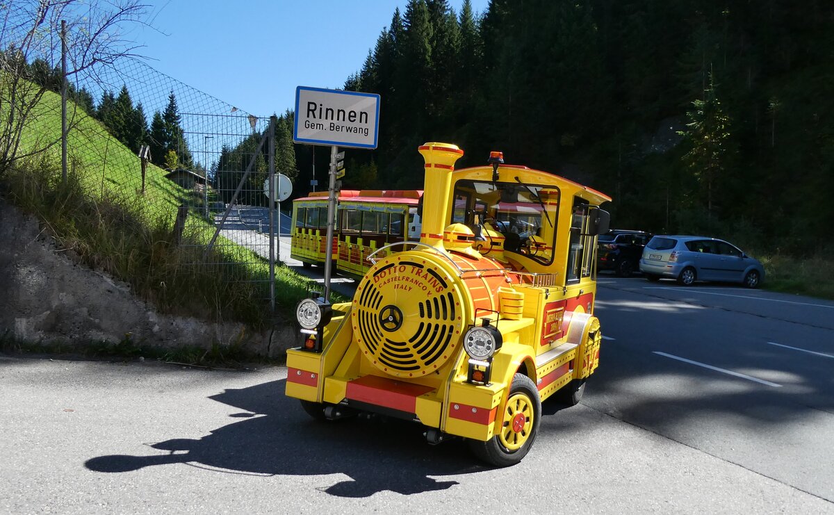 (280'573) - Stadl-Bräu-Express, Rinnen - am 19. September 2025 in Rinnen, Kapelle (280'573) - Stadl-Bräu-Express, Rinnen - am 19. September 2025 in Rinnen, Kapelle