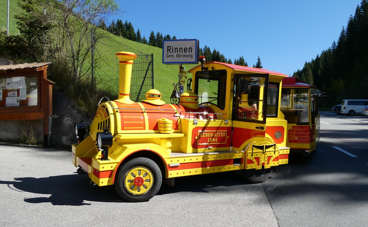 (280'574) - Stadl-Bräu-Express, Rinnen - am 19. September 2025 in Rinnen, Kapelle (280'574) - Stadl-Bräu-Express, Rinnen - am 19. September 2025 in Rinnen, Kapelle