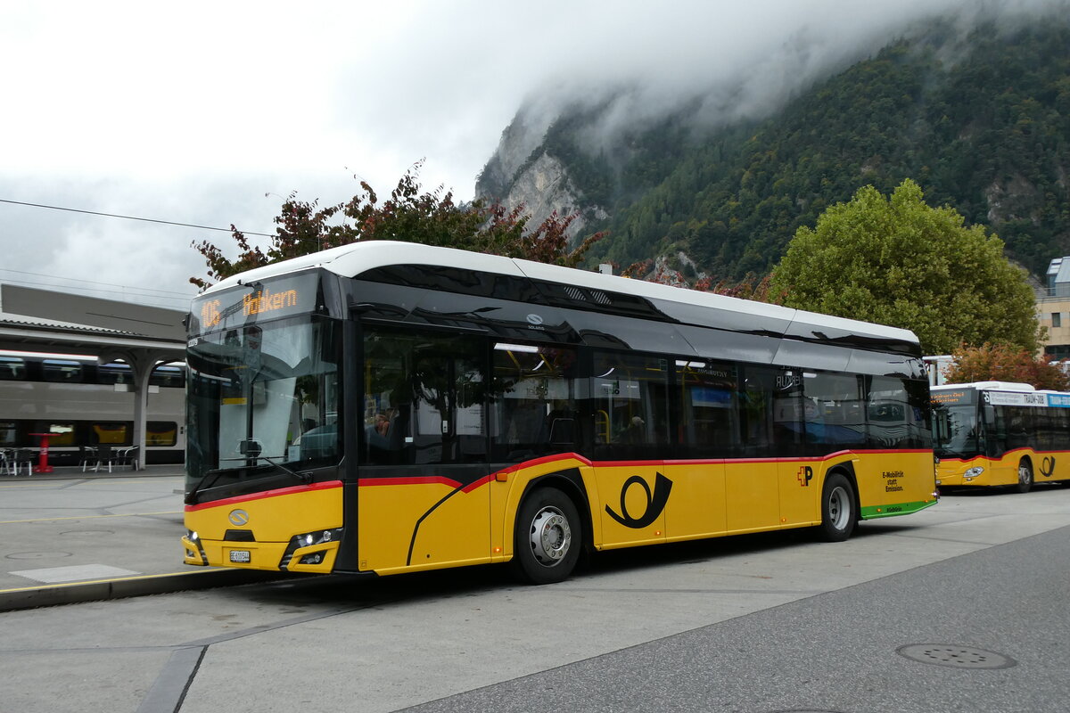 (280'659) - PostAuto Bern - BE 610'544/PID 12'279 - eSolaris am 23. September 2025 beim Bahnhof Interlaken West (280'659) - PostAuto Bern - BE 610'544/PID 12'279 - eSolaris am 23. September 2025 beim Bahnhof Interlaken West