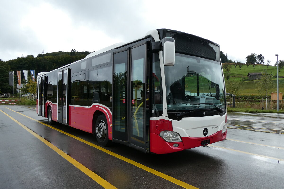 (280'748) - PostAuto Ostschweiz - PID 12'413 - Mercedes (ex Wiener Linien, A-Wien Nr. 8153) am 27. September 2025 in Winterthur, Daimler Buses (280'748) - PostAuto Ostschweiz - PID 12'413 - Mercedes (ex Wiener Linien, A-Wien Nr. 8153) am 27. September 2025 in Winterthur, Daimler Buses