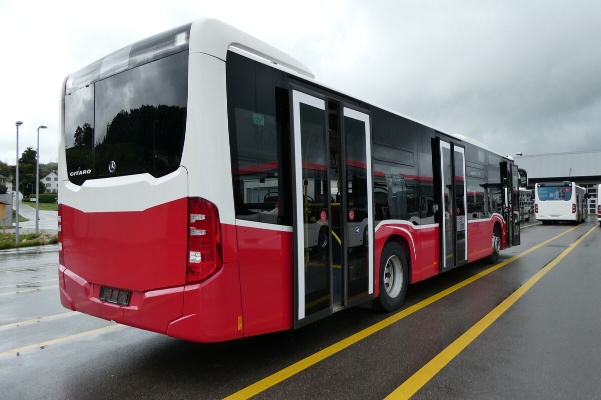 (280'749) - PostAuto Ostschweiz - PID 12'413 - Mercedes (ex Wiener Linien, A-Wien Nr. 8153) am 27. September 2025 in Winterthur, Daimler Buses (280'749) - PostAuto Ostschweiz - PID 12'413 - Mercedes (ex Wiener Linien, A-Wien Nr. 8153) am 27. September 2025 in Winterthur, Daimler Buses