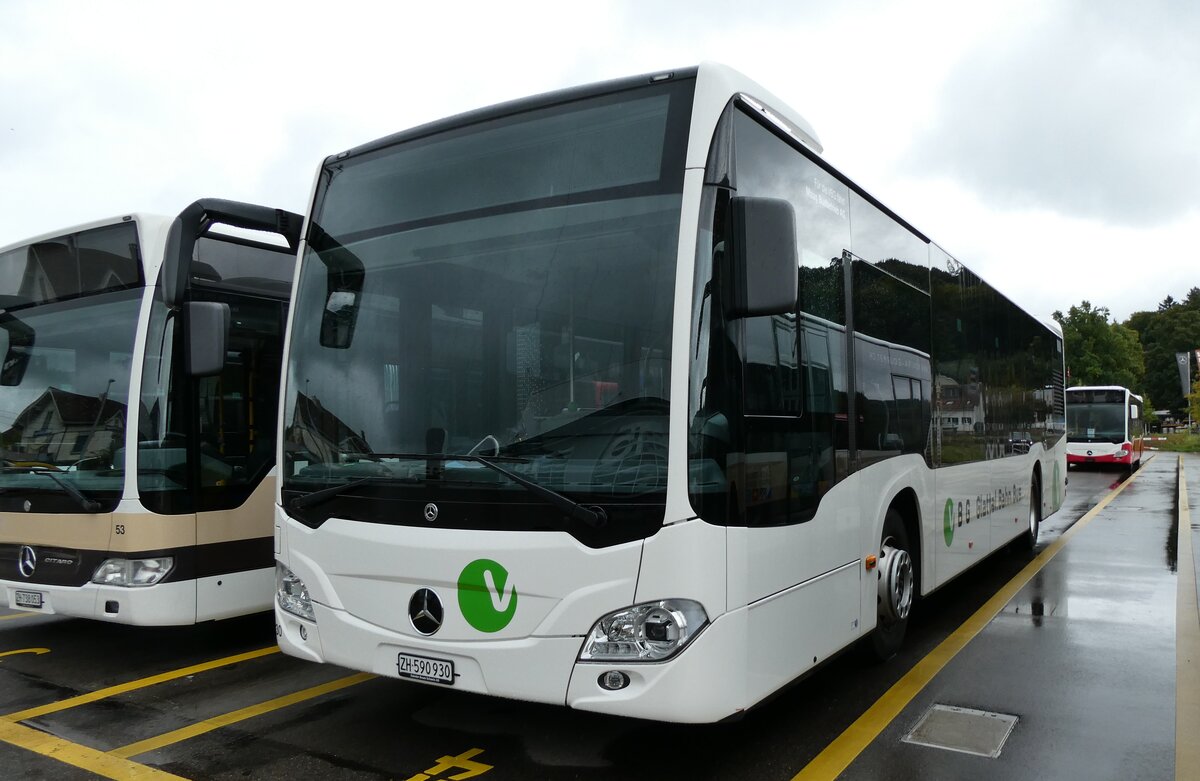 (280'759) - Maag, Kloten - Nr. 30/ZH 590'930 - Mercedes am 27. September 2025 in Winterthur, Daimler Buses