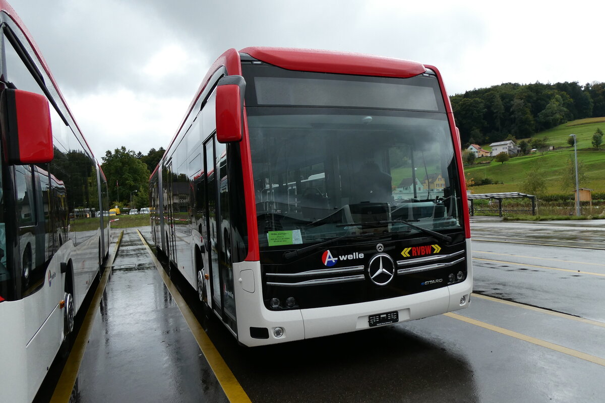 (280'774) - RVBW Wettingen - (145'904) - eMercedes am 27. September 2025 in Winterthur, Daimler Buses (280'774) - RVBW Wettingen - (145'904) - eMercedes am 27. September 2025 in Winterthur, Daimler Buses