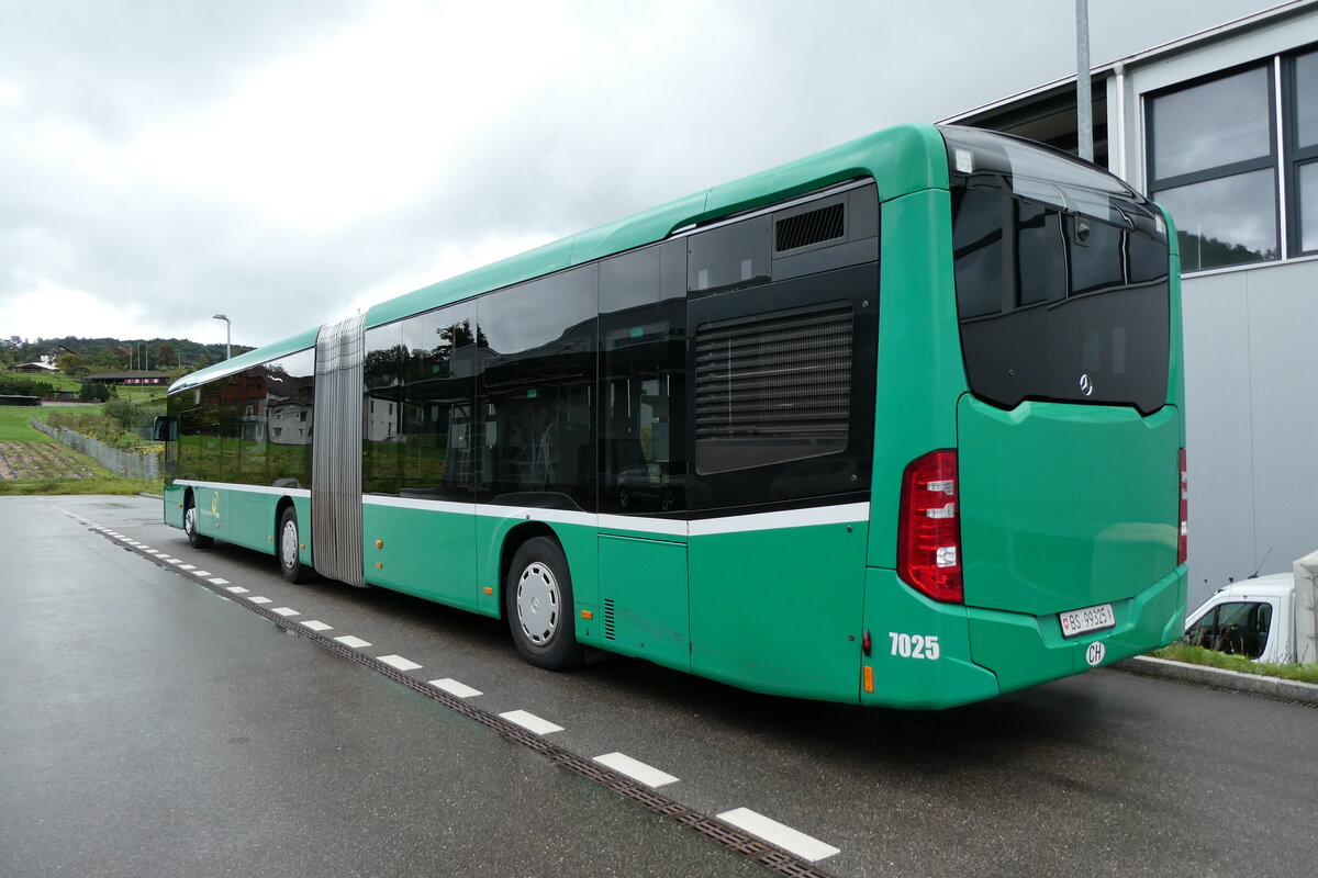 (280'782) - BVB Basel - Nr. 7025/BS 99'325 - Mercedes am 27. September 2025 in Winterthur, Daimler Buses (280'782) - BVB Basel - Nr. 7025/BS 99'325 - Mercedes am 27. September 2025 in Winterthur, Daimler Buses