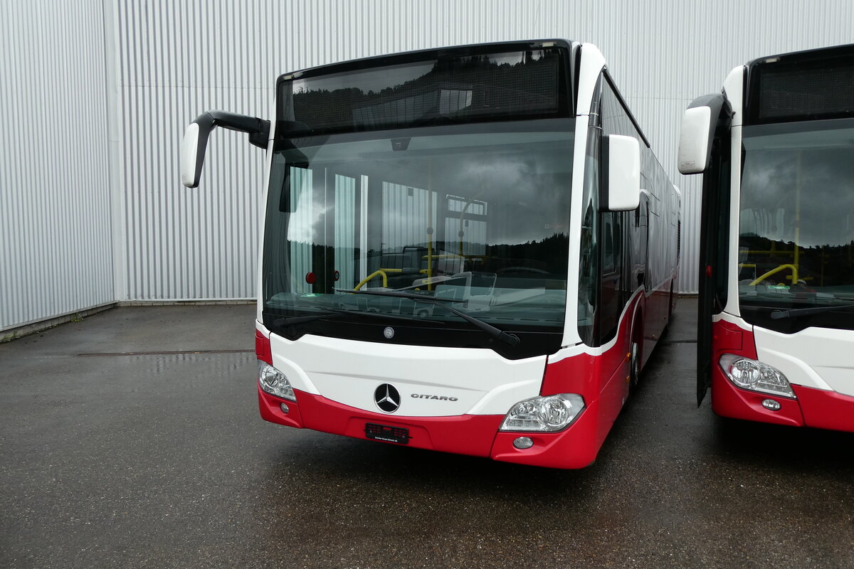 (280'789) - PostAuto Ostschweiz - PID 12'415 - Mercedes (ex Wiener Linien, A-Wien Nr. 8156) am 27. September 2025 in Winterthur, Daimler Buses (280'789) - PostAuto Ostschweiz - PID 12'415 - Mercedes (ex Wiener Linien, A-Wien Nr. 8156) am 27. September 2025 in Winterthur, Daimler Buses