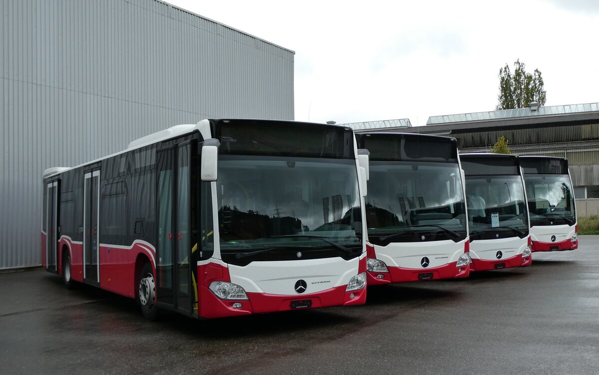 (280'791) - PostAuto Ostschweiz - PID 12'415 - Mercedes (ex Wiener Linien, A-Wien Nr. 8156) am 27. September 2025 in Winterthur, Daimler Buses (280'791) - PostAuto Ostschweiz - PID 12'415 - Mercedes (ex Wiener Linien, A-Wien Nr. 8156) am 27. September 2025 in Winterthur, Daimler Buses