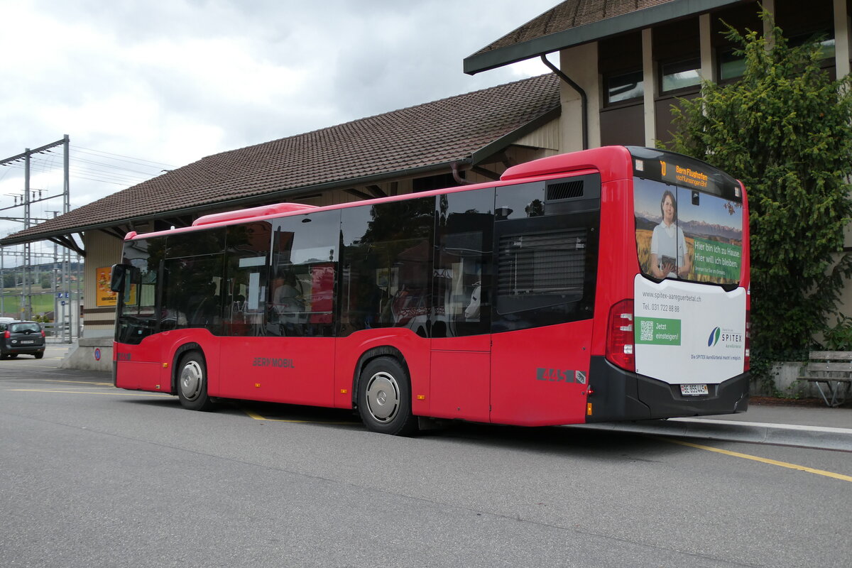 (281'028) - Bernmobil, Bern - Nr. 445/BE 855'445 - Mercedes am 5. Oktober 2025 beim Bahnhof Konolfingen (281'028) - Bernmobil, Bern - Nr. 445/BE 855'445 - Mercedes am 5. Oktober 2025 beim Bahnhof Konolfingen