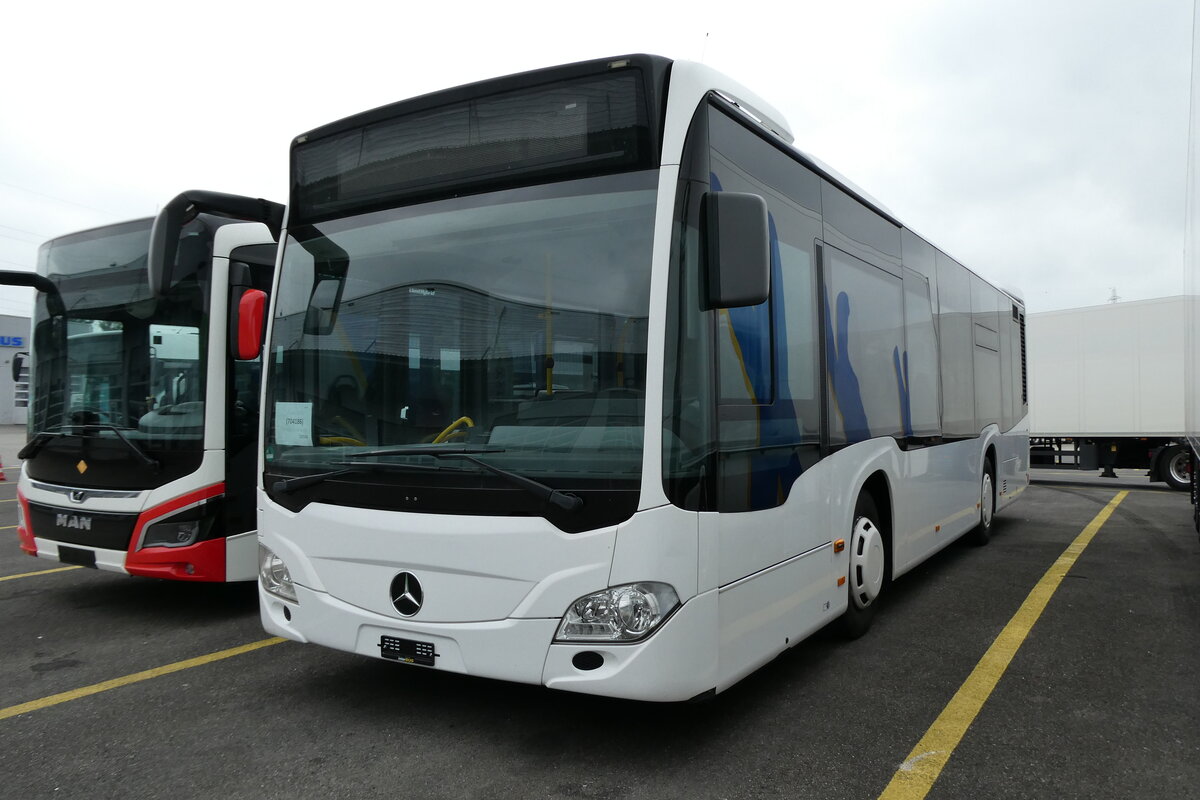 (281'292) - Theytaz, Sion - Mercedes (ex Will, D-Hassfurt Nr. 1085; ex Dr. Richard, A-Graz Nr. 1068; ex Dr. Richard, A-Wien Nr. 1068) am 11. Oktober 2025 in Kerzers, Interbus